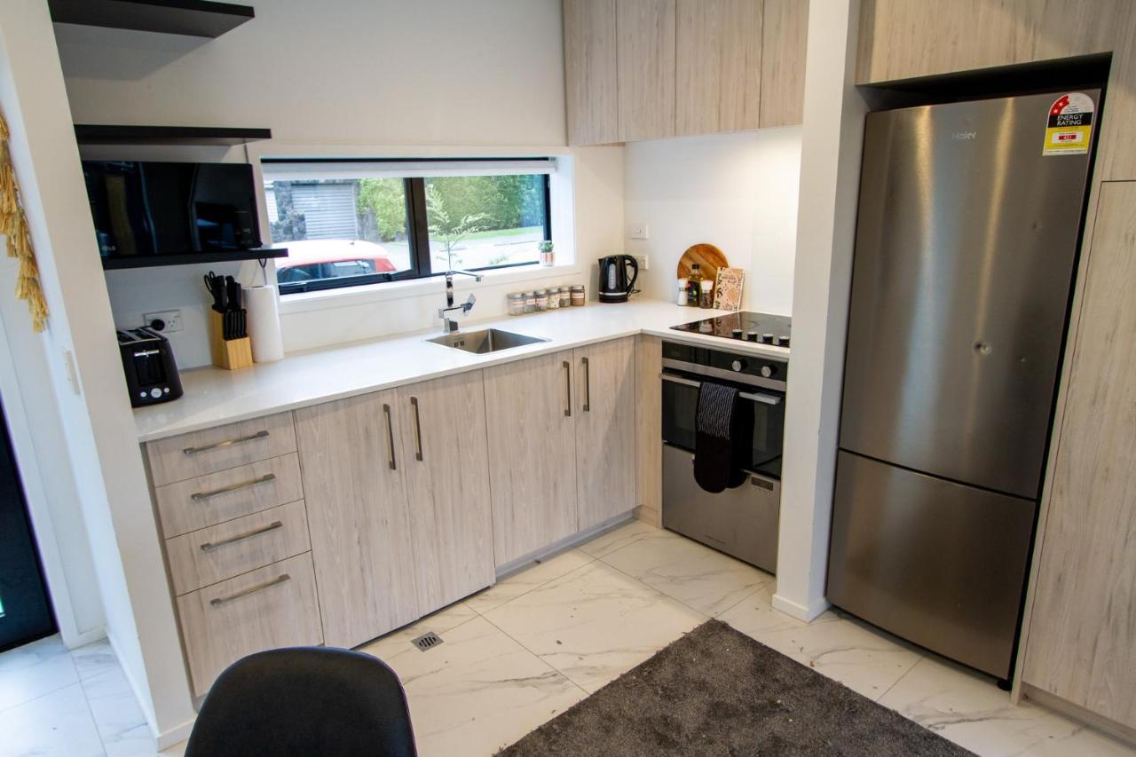 2 Bed Central Addington W/Park Крайстчърч Екстериор снимка
